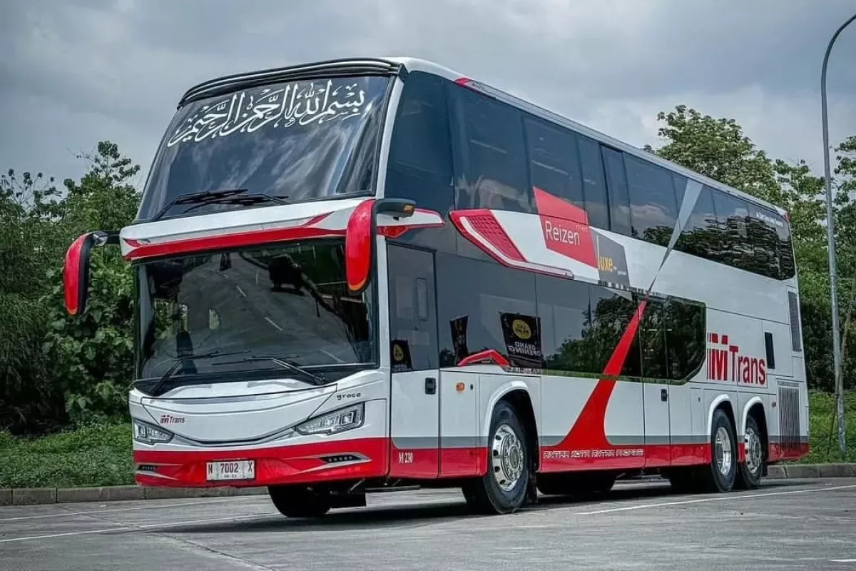 Bus MTrans rute Lampung Surabaya PP - booking via Duta Jaya Trans